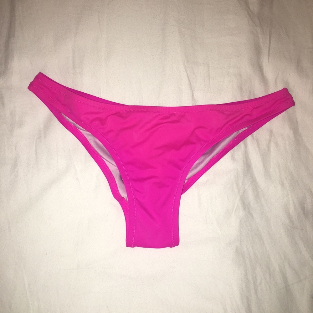 Victoria’s Secret Itsy Bottom